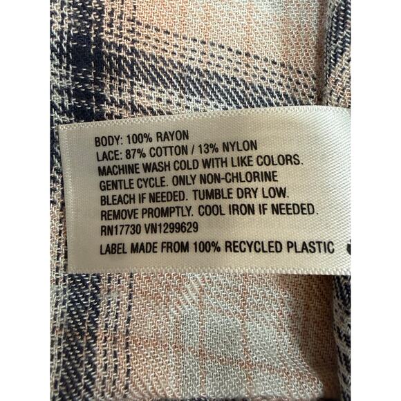 Xhilaration Plaid Open Front Lace Back Drape Cardigan – Medium - Picture 9 of 9